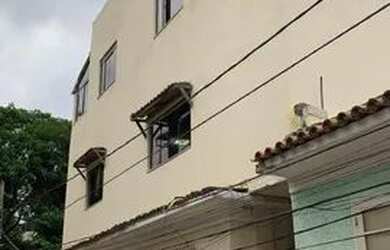 Imagem: A casa possui 5 Dormitórios, 2 Banheiros, 1 Vaga na garagem