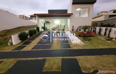 Imagem: A casa em condomínio possui 3 Dormitórios, 2 Banheiros, 4