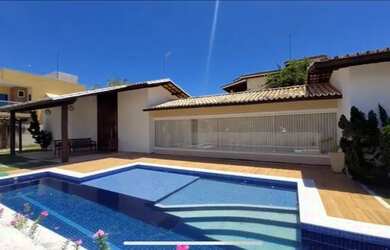 Imagem: A casa possui 4 Dormitórios, 1 Banheiro, 2 Vagas na garagem