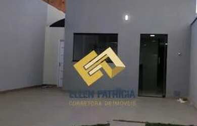 Imagem: A casa possui 3 Dormitórios, 2 Banheiros, 2 Vagas na garagem