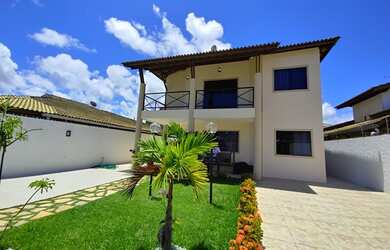 Imagem: A casa em condomínio possui 4 Dormitórios, 4 Banheiros, 2