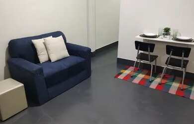 Imagem: A casa possui 1 Dormitório e 1 Banheiro e está localizado