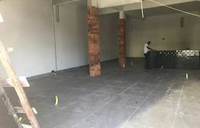 Imagem: O depósito possui 500m² de Área e está localizado em Santa