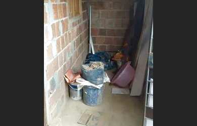 Imagem: A casa possui 2 Dormitórios, 1 Banheiro, 60m² de Área e