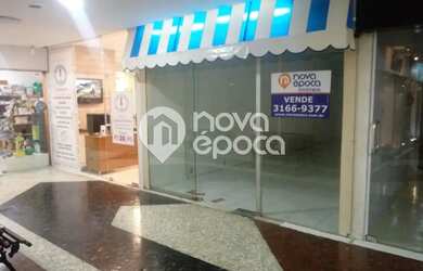 Imagem: O depósito possui 1 Vaga na garagem, 30m² de Área e está