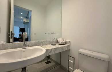 Imagem 3: Apartamento mobiliado, para locacao, 4 quartos 186m Monaco Lucio Costa