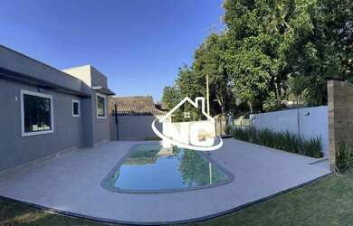 Imagem: A casa em condomínio possui 3 Dormitórios, 3 Banheiros, 3