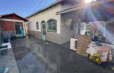 Imagem 11: VENDA Casa de 05 dormitórios no bairro Solar dos Lagos!!!