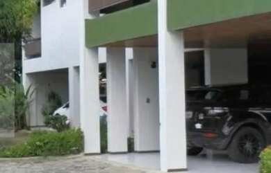 Imagem: A casa possui 5 Dormitórios, 5 Banheiros, 5 Vagas na garagem