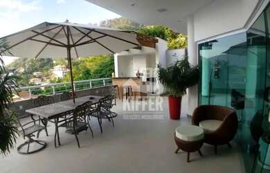 Imagem 2: Casa com 6 dormitórios à venda, 526 m² por R$ 3.300.000,00 - Charitas...