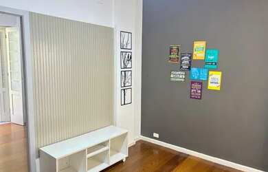 Imagem: O apartamento possui 2 Dormitórios, 1 Banheiro e 57m² de Área