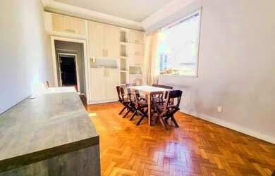 Imagem: O apartamento possui 3 Dormitórios, 2 Banheiros e 75m² de