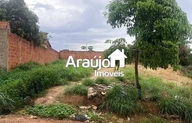 Imagem: O terreno possui 450m² de Área e está localizado em Jardim