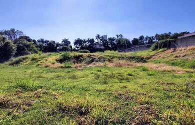 Imagem: O terreno possui 4.000m² de Área e está localizado em Sítios