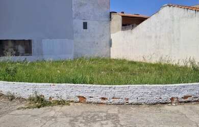 Imagem: O terreno possui 126m² de Área, Imóvel novo e está localizado