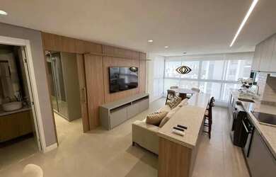 Imagem: O apartamento possui 1 Dormitório, 2 Banheiros, 2 Vagas na