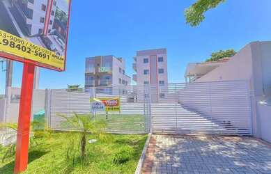 Imagem: O apartamento possui 3 Dormitórios, 1 Banheiro, 1 Vaga na garagem