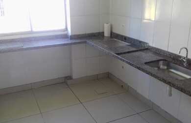 Imagem: O apartamento possui 2 Dormitórios, 1 Banheiro, 48m² de Área