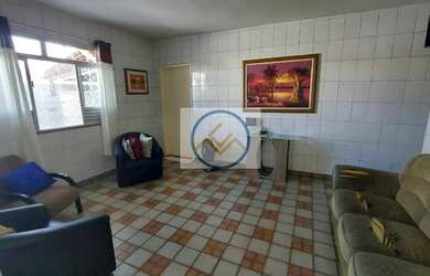 Imagem: A casa possui 3 Dormitórios, 4 Banheiros, 3 Vagas na garagem