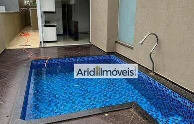 Imagem: A casa em condomínio possui 3 Dormitórios, 4 Banheiros, 4