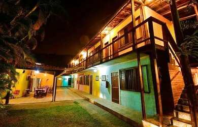 Imagem: A casa possui 5 Dormitórios, 2 Banheiros, 5 Vagas na garagem