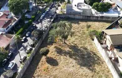 Imagem: O terreno e está localizado em São Luiz, Belo Horizonte à