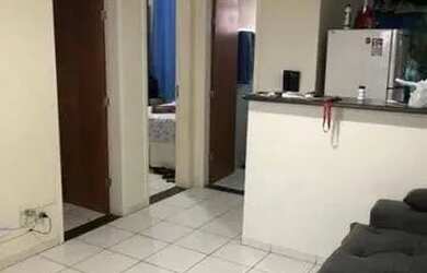 Imagem: O apartamento possui 2 Dormitórios, 1 Banheiro, 1 Vaga na garagem