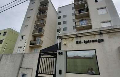 Imagem: O apartamento possui 2 Dormitórios, 1 Banheiro, 2 Vagas na