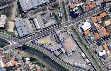 Imagem: O terreno possui 3.443m² de Área e está localizado em Rebouças