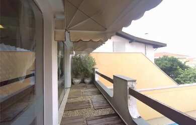 Imagem 3: CASA COM PISCINA. Piscina, Churrasqueira, Guarda roupae402m² de Área