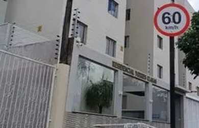 Imagem: O apartamento possui 3 Dormitórios, 1 Banheiro, 1 Vaga na garagem