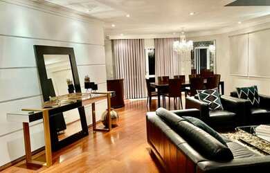 Imagem: A casa em condomínio possui 4 Dormitórios, 5 Banheiros, 4