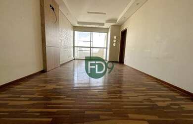 Imagem: O apartamento possui 3 Dormitórios, 1 Banheiro, 1 Vaga na garagem