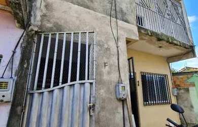 Imagem: A casa possui 3 Dormitórios, 2 Banheiros, 80m² de Área e