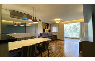 Imagem: O apartamento possui 2 Dormitórios, 3 Banheiros, 1 Vaga na