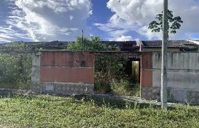 Imagem: A casa possui 2 Dormitórios, 1 Banheiro, 150m² de Área e