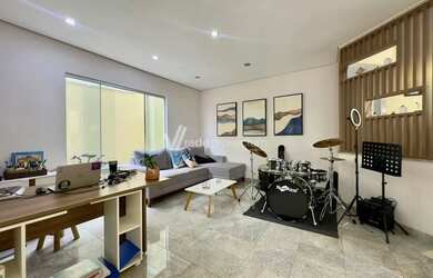 Imagem: A casa em condomínio possui 3 Dormitórios, 4 Banheiros, 4