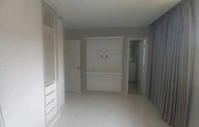 Imagem 16: Casa com 3 Suítes À Venda no Condominio Portão do Sol em Buraquinho - Lauro de Freitas - B