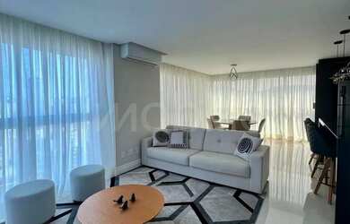 Imagem: O apartamento possui 3 Dormitórios, 4 Banheiros, 2 Vagas na