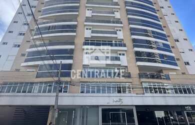 Imagem: O apartamento possui 2 Dormitórios, 1 Banheiro, 2 Vagas na