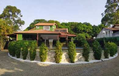 Imagem: A casa está localizado em Setor Habitacional Arniqueira, Brasília