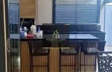 Imagem: A casa possui 3 Dormitórios, 1 Banheiro, 4 Vagas na garagem