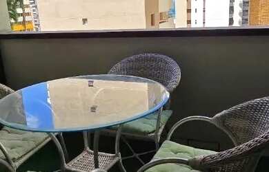 Imagem: O apartamento possui 3 Dormitórios, Acomodam 10 pessoas e 2