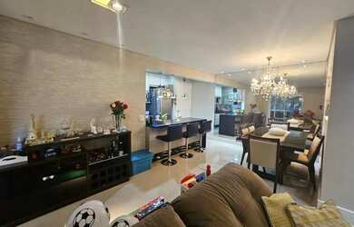 Imagem: O apartamento possui 3 Dormitórios, 2 Banheiros, 1 Vaga na