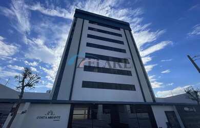 Imagem: O apartamento possui 1 Dormitório, 1 Banheiro, 1 Vaga na garagem