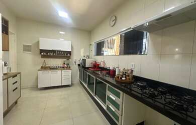 Imagem 8: Oportunidade. Churrasqueira, Ar-condicionado, Imóvel novoe225m² de Área