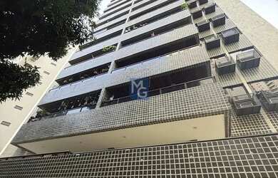 Imagem: O apartamento possui 4 Dormitórios, 3 Banheiros, 2 Vagas na