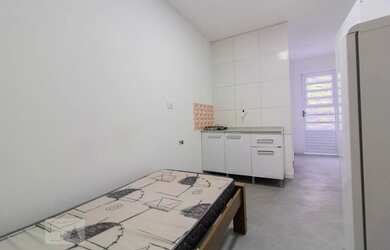 Imagem: O studio possui 1 Dormitório, 1 Banheiro, 10m² de Área e