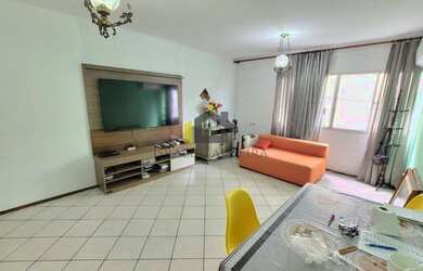 Imagem: O apartamento possui 3 Dormitórios, 1 Banheiro, 1 Vaga na garagem