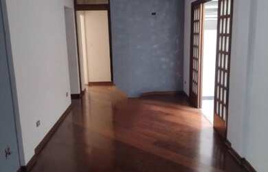 Imagem: O apartamento possui 3 Dormitórios, 2 Banheiros, 3 Vagas na